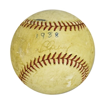 1938 Yankees Team-Signed Baseball (23 Signatures including Gehrig and DiMaggio)